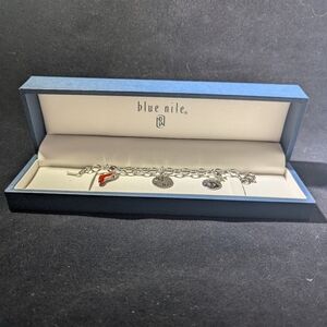 Blue Nile Sterling Silver 925 Bracelet With 3 Charms 6.5"